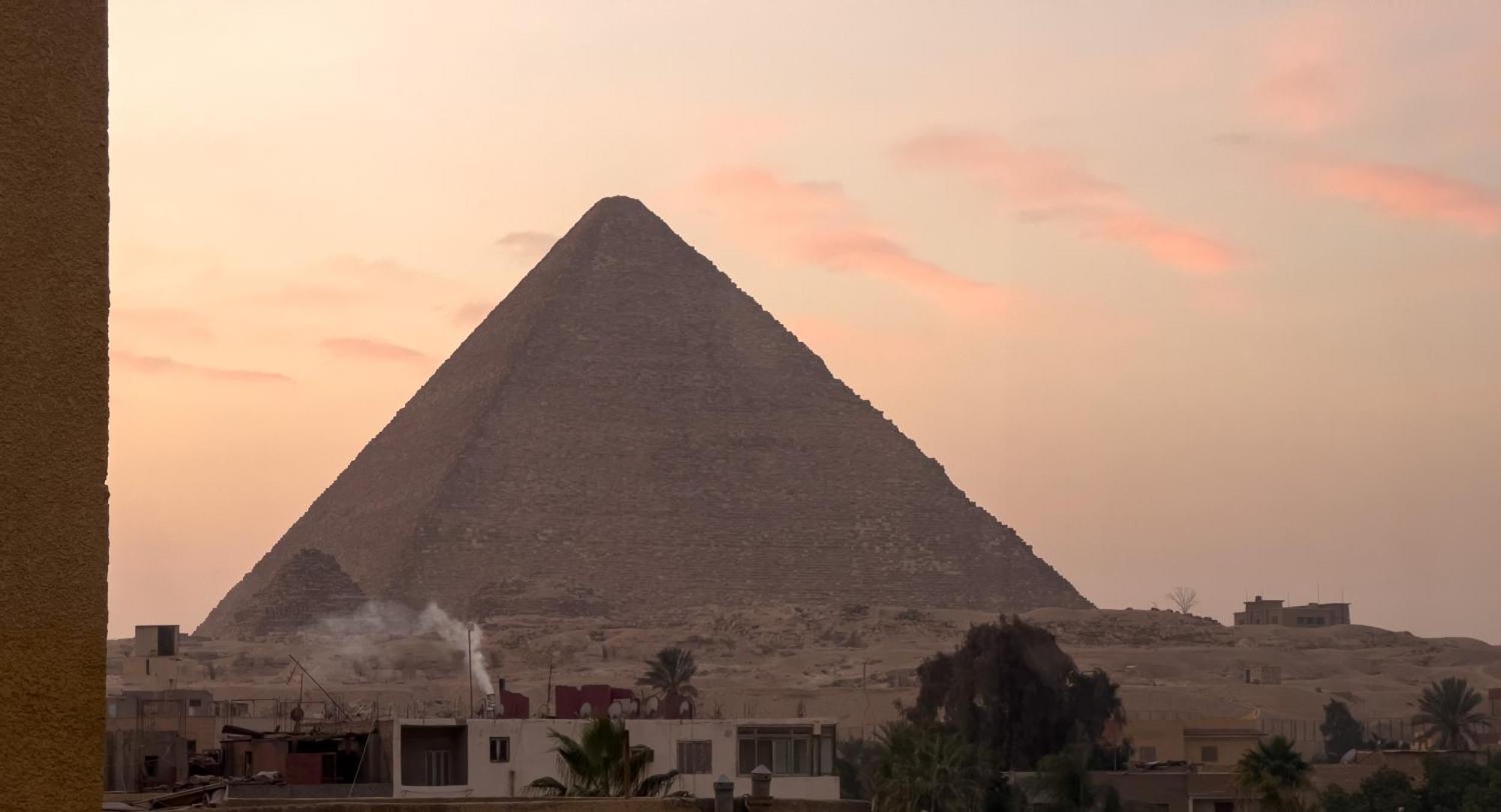 Pyramids Gate Hotel Kafrat al Jabal ภายนอก รูปภาพ