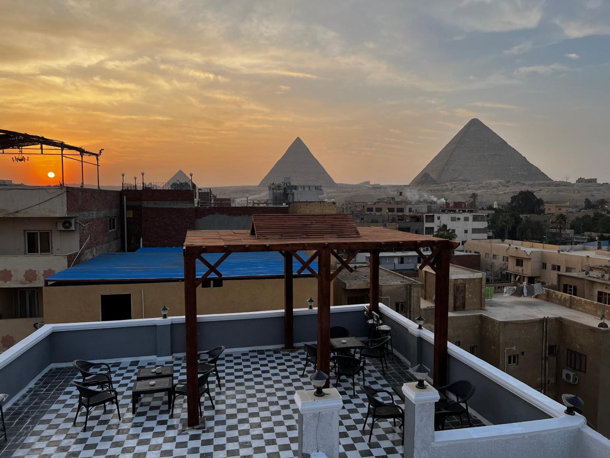 Pyramids Gate Hotel Kafrat al Jabal ภายนอก รูปภาพ