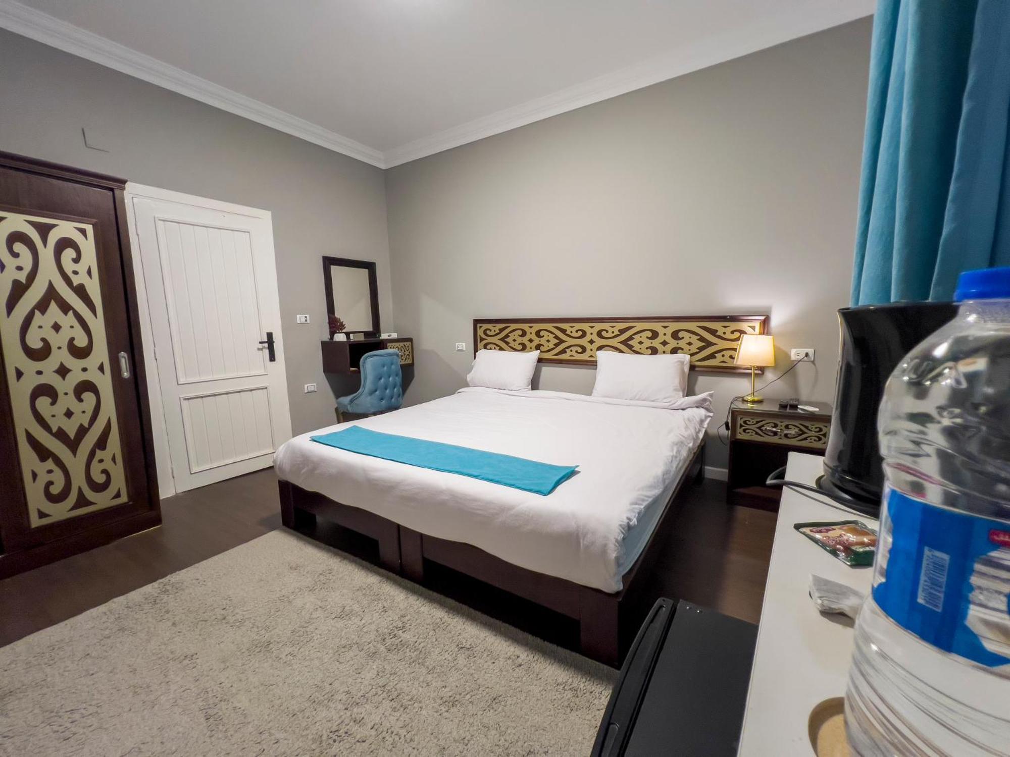Pyramids Gate Hotel Kafrat al Jabal ภายนอก รูปภาพ
